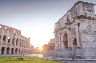 Рим на рассвете Колизей и Арка Константина