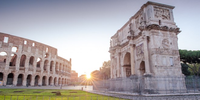 Рим на рассвете Колизей и Арка Константина