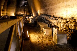 Экскурсия в легендарные подземелья Неаполя