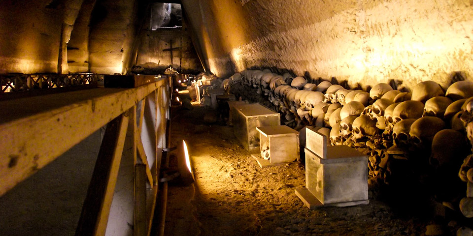Экскурсия в легендарные подземелья Неаполя